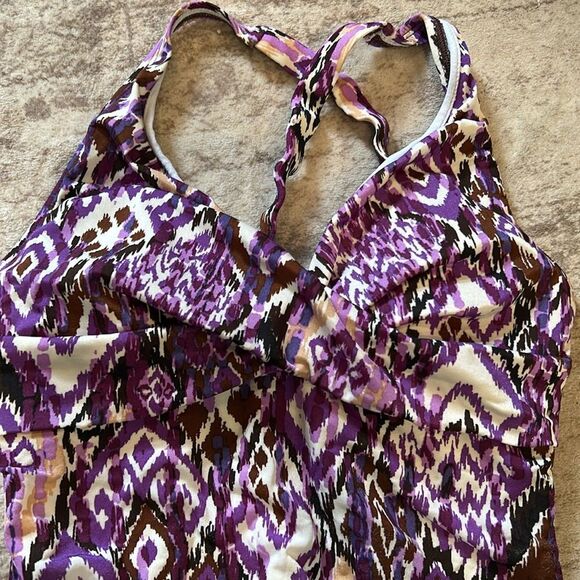 Speedo Purple and White One Piece Swimsuit Geometric Design size 12 - Picture 3 of 10